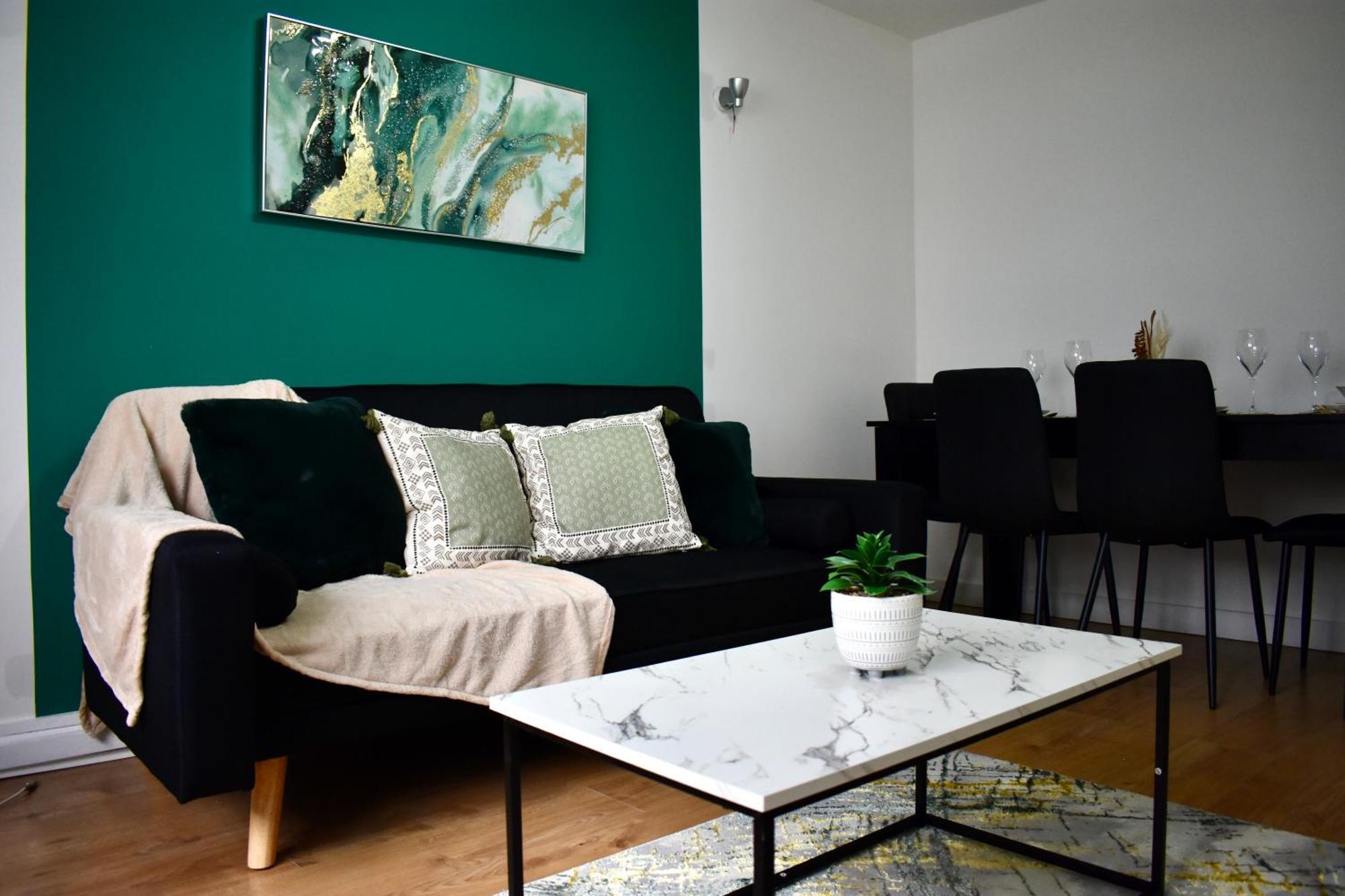 Luxury 2 Bedroom Apartment, Parking, Few Minutes Walk From Wembley Stadium Londýn Exteriér fotografie